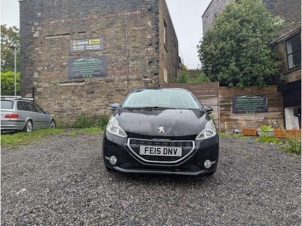 Peugeot 208 1.4 Hdi Active Euro 5 Black #3