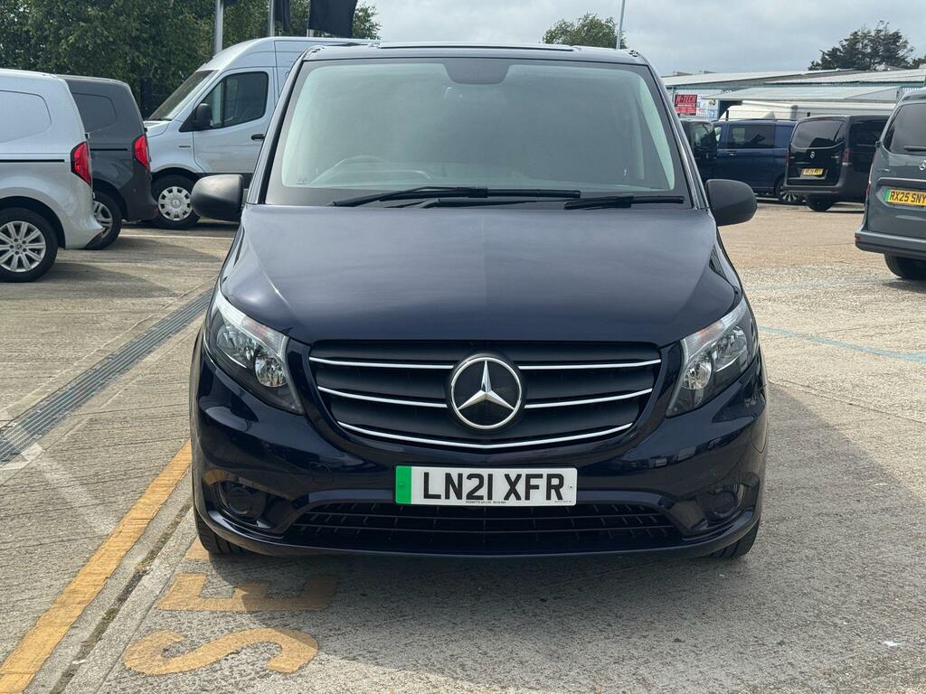 Mercedes-Benz eVito 100Kwh Select Tourer Double Cab Blue #2