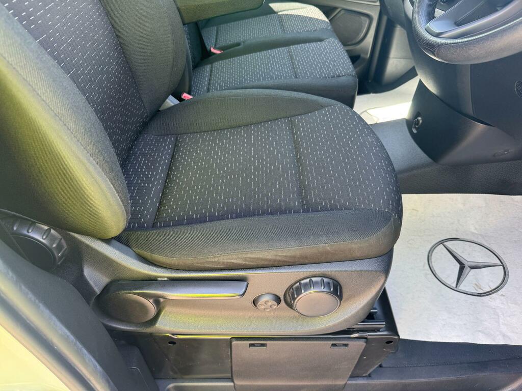 Mercedes-Benz Vito 116 Premium L1  #19