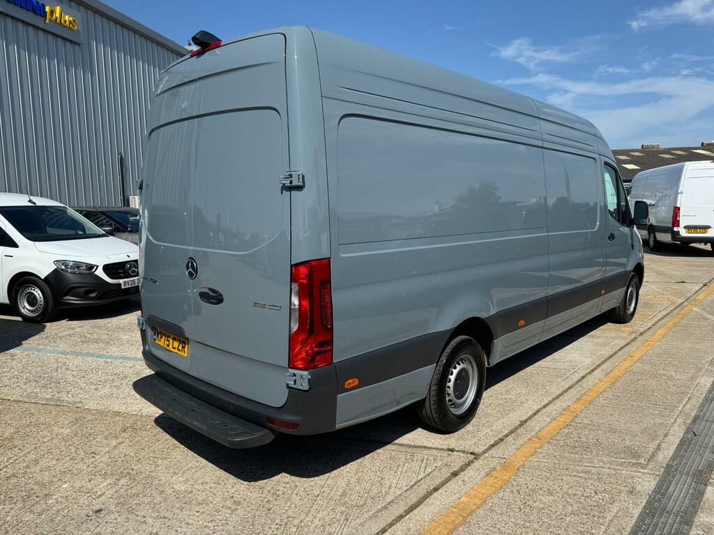 Mercedes-Benz Sprinter 2.0 315 Cdi Pro G-tronic Rwd L3 H2 Euro 6 Ss KP75CZR Blue #4