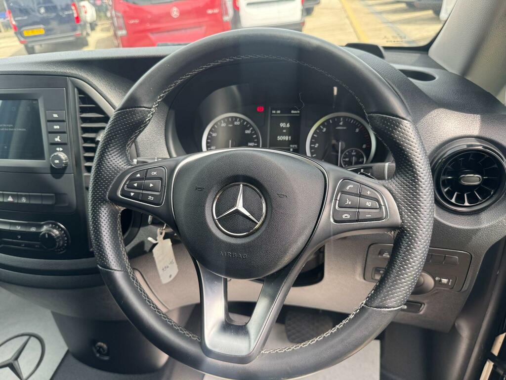 Mercedes-Benz Vito Vito 111Cdi Long  #12