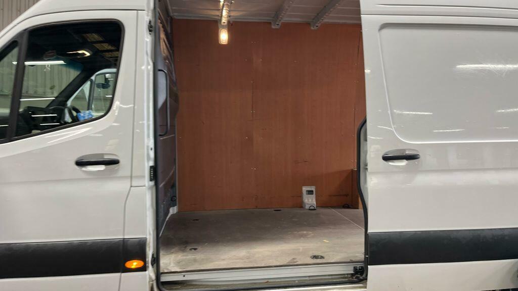Mercedes-Benz Sprinter 2.0 315 Cdi Pro Panel Van Air Co White #8