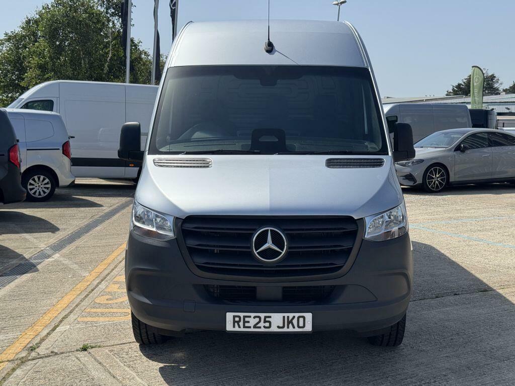 Mercedes-Benz Sprinter 2.0 315 Cdi Pro G-tronic Rwd L3 H2 Euro 6 Ss Silver #2