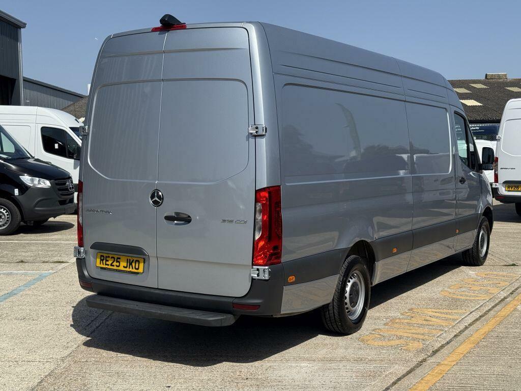 Mercedes-Benz Sprinter 2.0 315 Cdi Pro G-tronic Rwd L3 H2 Euro 6 Ss Silver #4