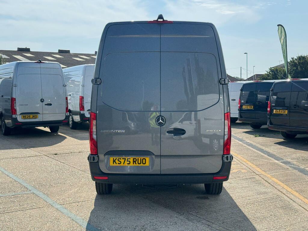 Mercedes-Benz Sprinter 2.1 Td 214 Cdi Swb Black Van Ulez Euro 6  #5