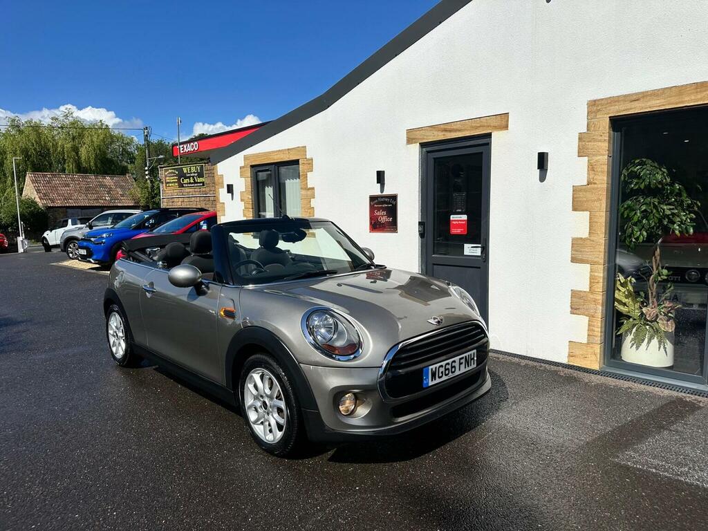 Mini Convertible 1.5 Cooper Euro 6 S S Silver