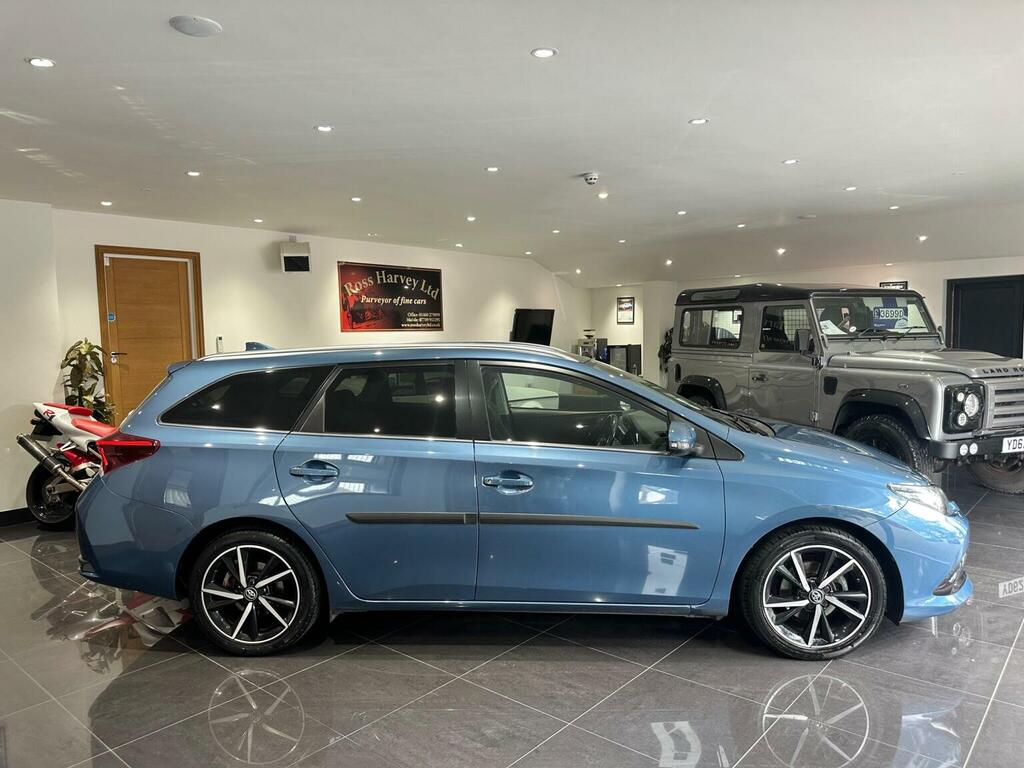 Toyota Auris 1.2 Vvt-i Design Touring Sports Cvt Euro 6 S S 5 Blue #3