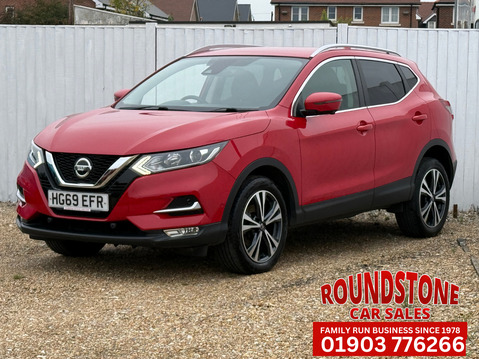 Nissan Qashqai Dig-t N-connecta HG69EFR Red #2
