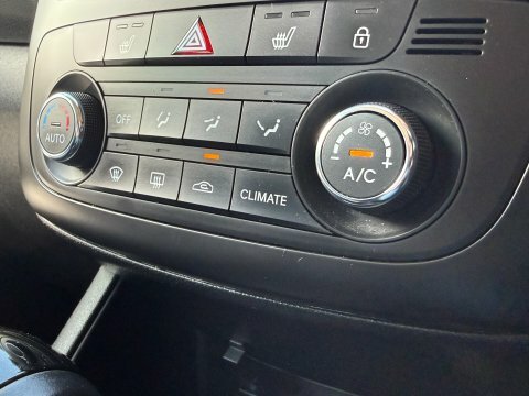 Kia Venga 1.6 Crdi 4 Euro 6 S S White #18