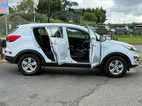 Kia Sportage 1 Only 19 PIA791 White #3