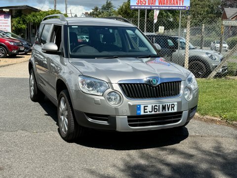 Skoda Yeti Hatchback Green #14