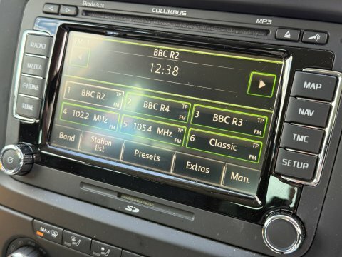 Skoda Yeti Hatchback Green #15