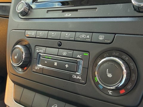 Skoda Yeti Hatchback Green #18