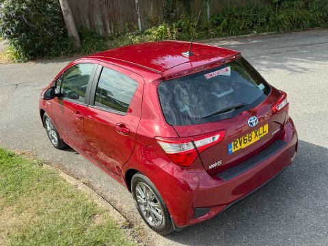Toyota Yaris 1.5 Vvt-h Icon Tech E- Blue #17