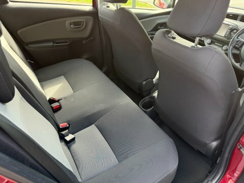 Toyota Yaris 1.5 Vvt-h Icon Tech E- Blue #31