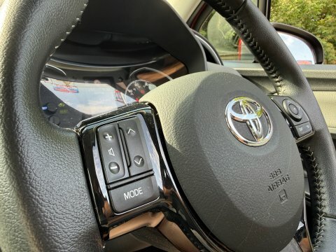 Toyota Yaris 1.5 Vvt-h Icon Tech E- Blue #33