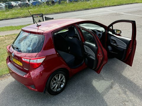 Toyota Yaris 1.5 Vvt-h Icon Tech E- Blue #34