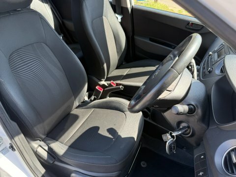 Hyundai I10 Hatchback Grey #10