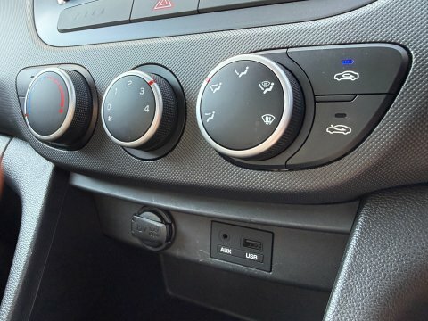 Hyundai I10 Hatchback Grey #19