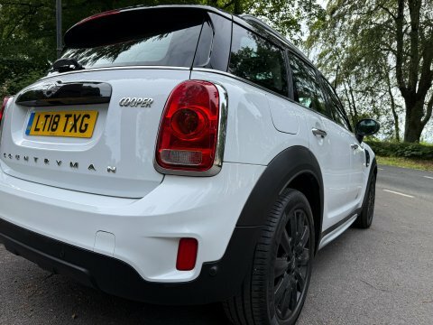 Mini Countryman Cooper 2.0D White #22