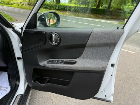 Mini Countryman Cooper 2.0D White #32