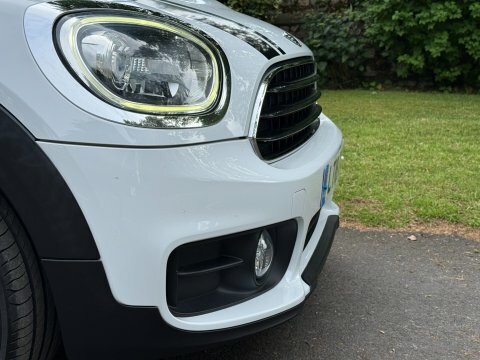 Mini Countryman Cooper 2.0D White #13