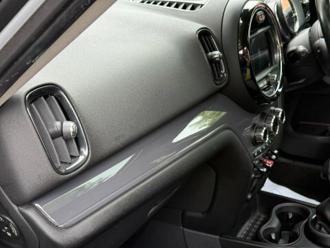 Mini Countryman Cooper 2.0D White #50