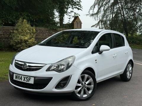 Vauxhall Corsa Hatchback WV14XSF #3