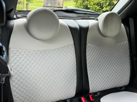 Fiat 500 500E Red White #26