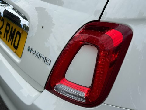 Fiat 500 500E Red White #17