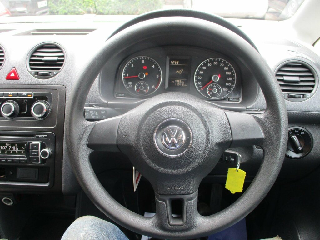 Volkswagen Caddy 1.6 Tdi Bluemotion Tech White #24