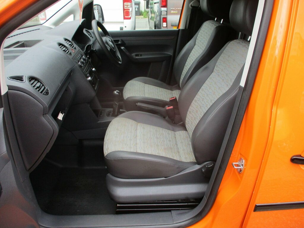 Volkswagen Caddy 1.6 Tdi Bluemotion Tech White #10