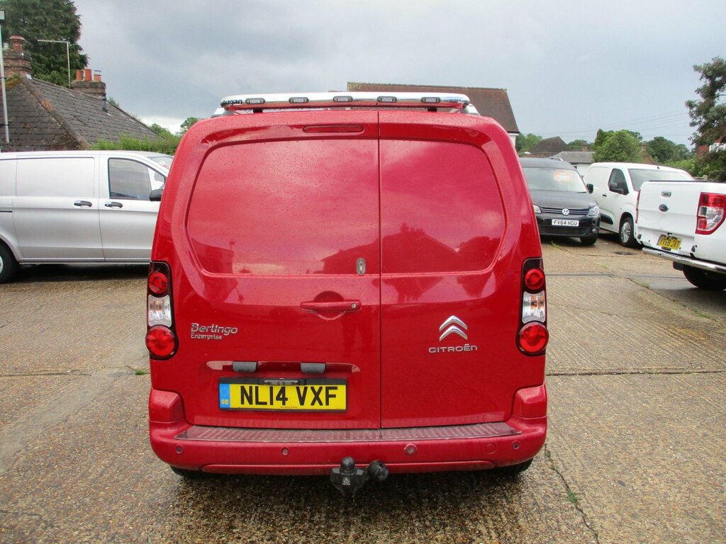 Citroen Berlingo 1.6 Hdi 625 Enterprise L1 Euro 5 Red #4