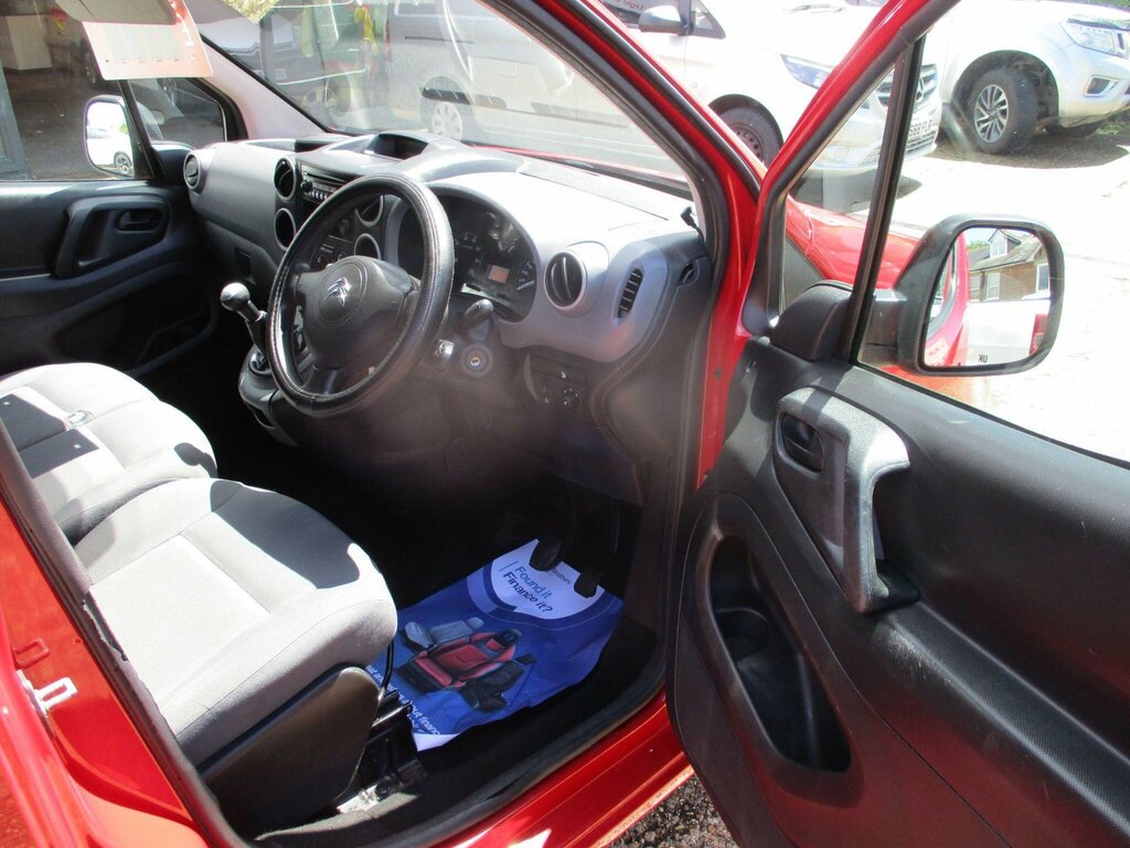 Citroen Berlingo Red #21