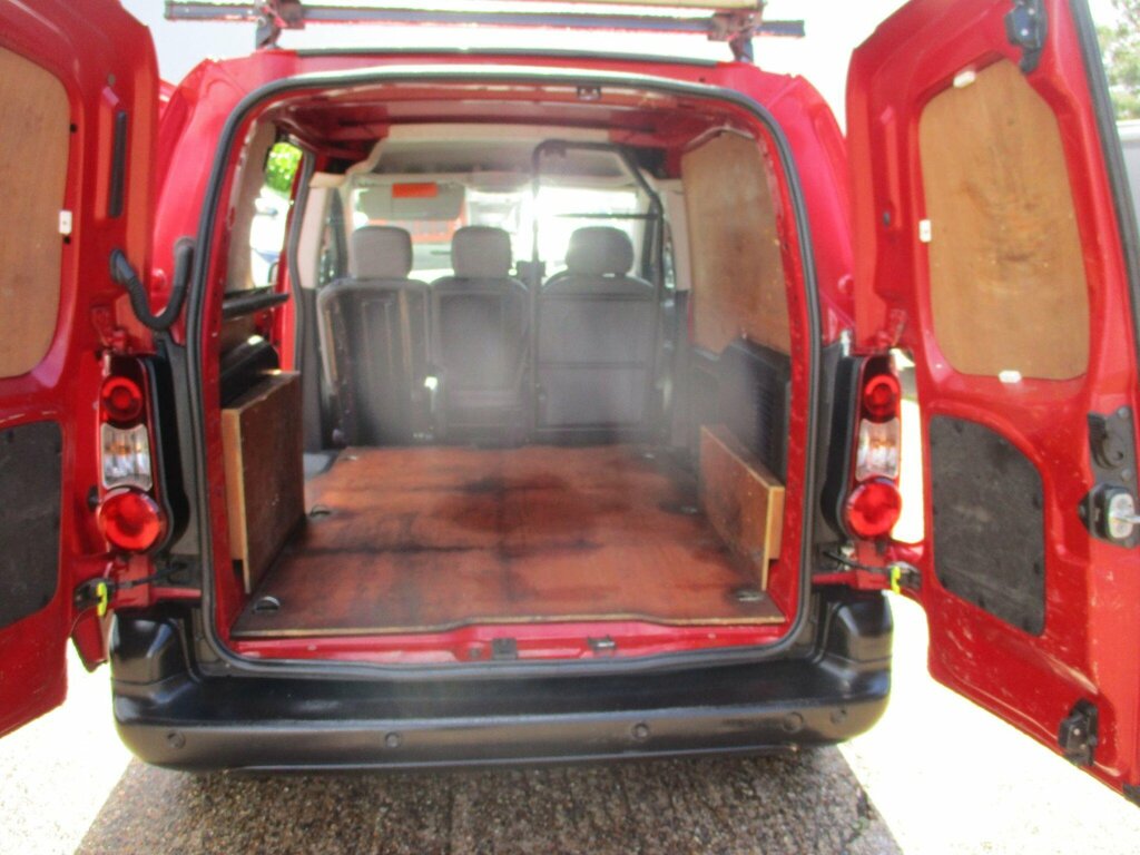 Citroen Berlingo Red #20