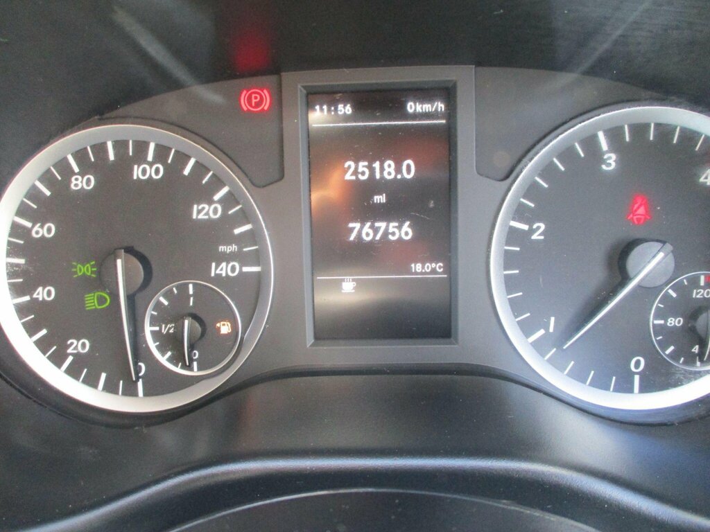 Mercedes-Benz Vito 2.1L Null White #14