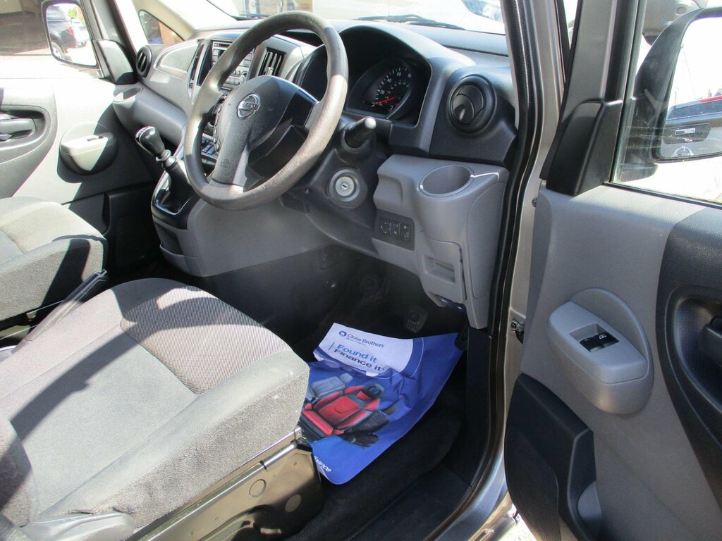 Nissan NV200 0.0 E Tekna 108 Bhp Silver #27