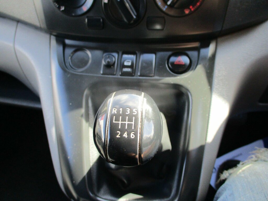 Nissan NV200 0.0 E Tekna 108 Bhp Silver #20