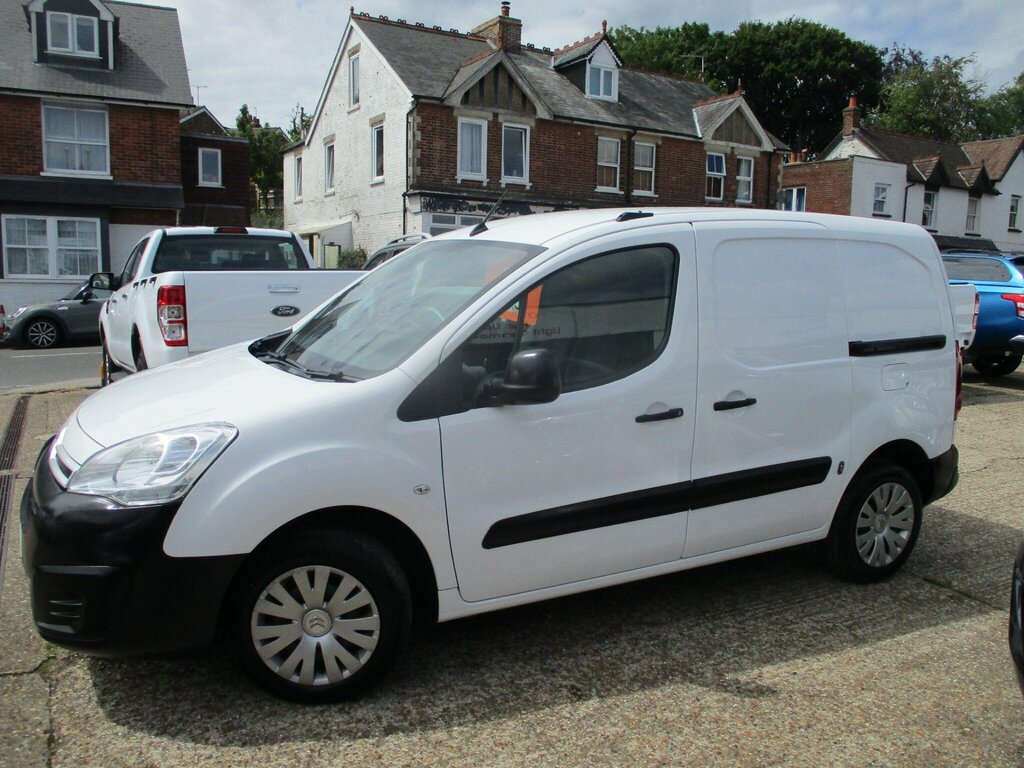 Citroen Berlingo 1.6 Hdi 850 Enterprise L1 White #2