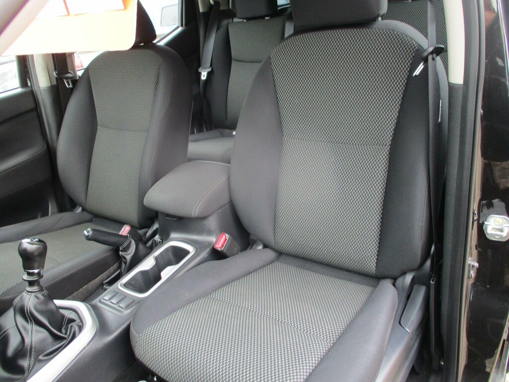 Nissan Navara Tekna  #12
