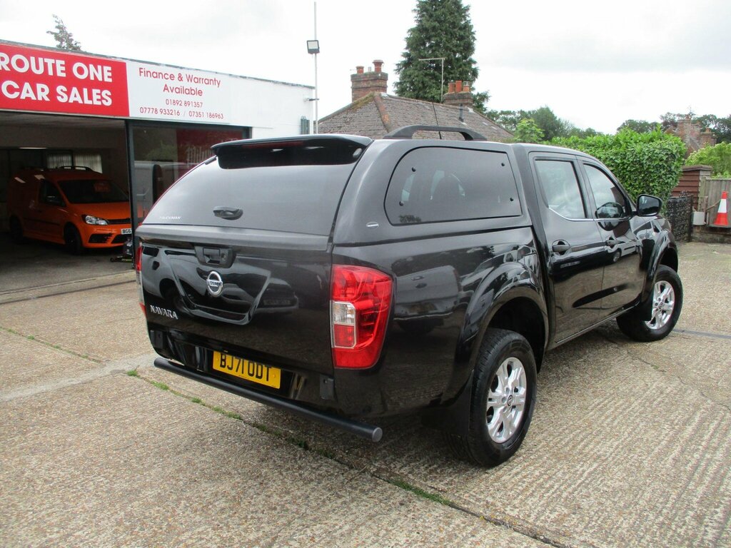 Nissan Navara 2.3 Dci Acenta 4Wd Euro 6 Ss Black #4