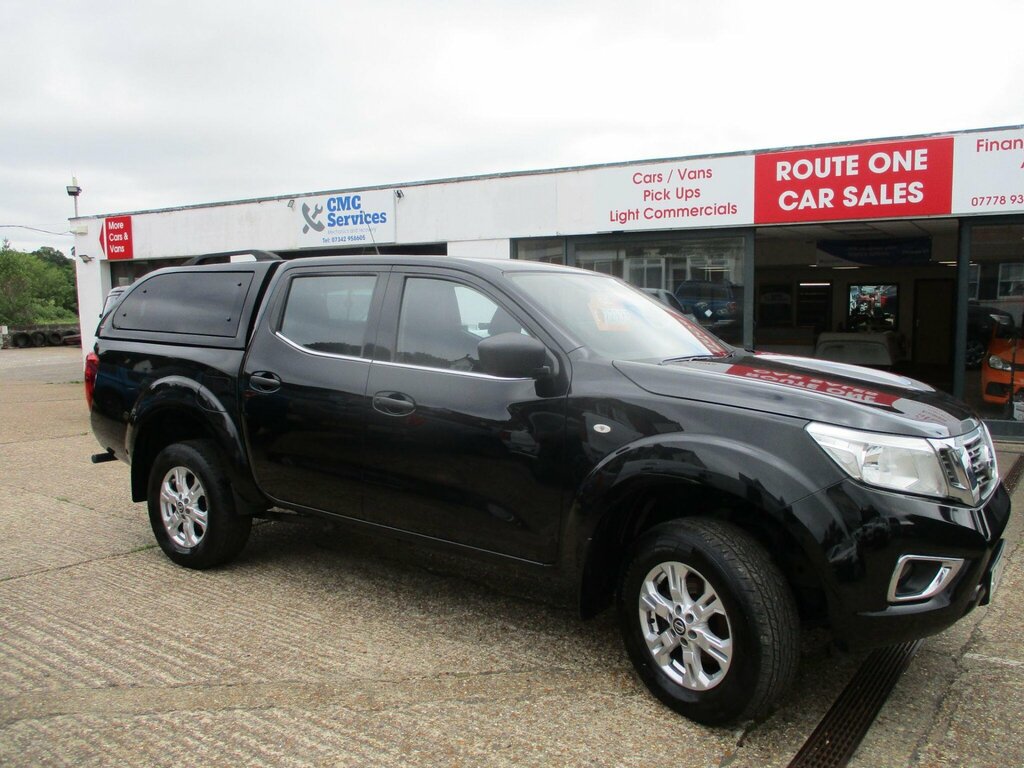 Nissan Navara 2.3 Dci Acenta 4Wd Euro 6 Ss Black #5