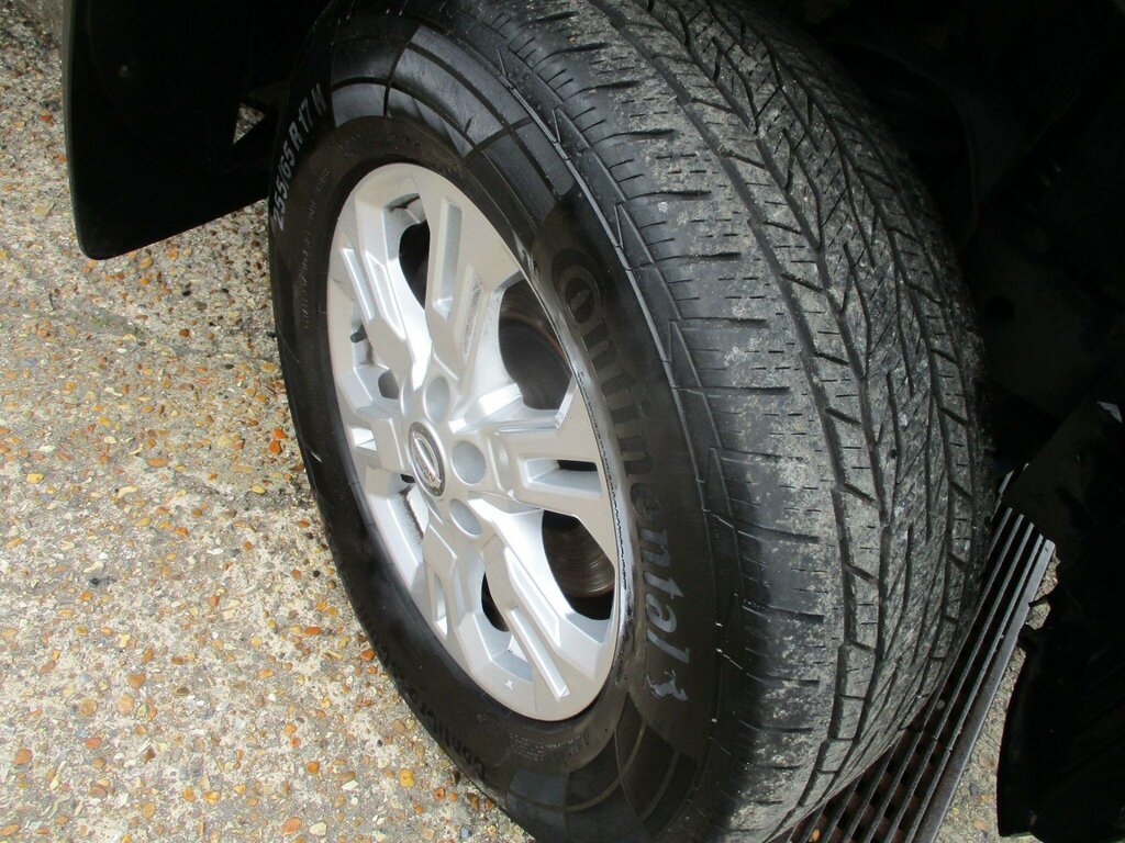 Nissan Navara Tekna  #9