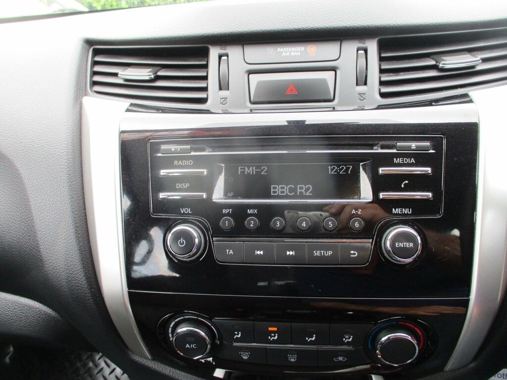 Nissan Navara Tekna  #15