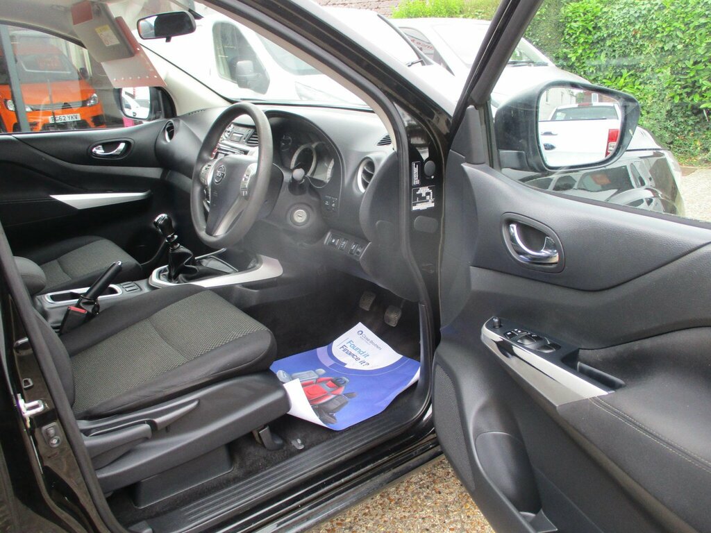 Nissan Navara Tekna  #22
