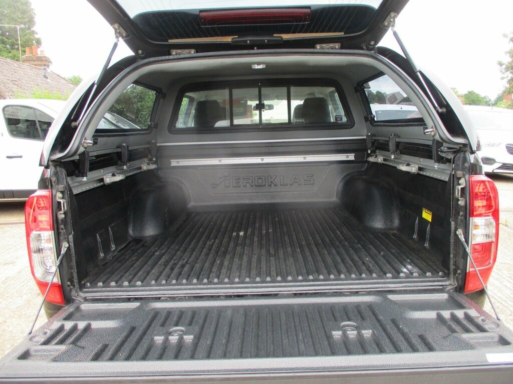 Nissan Navara Tekna  #19