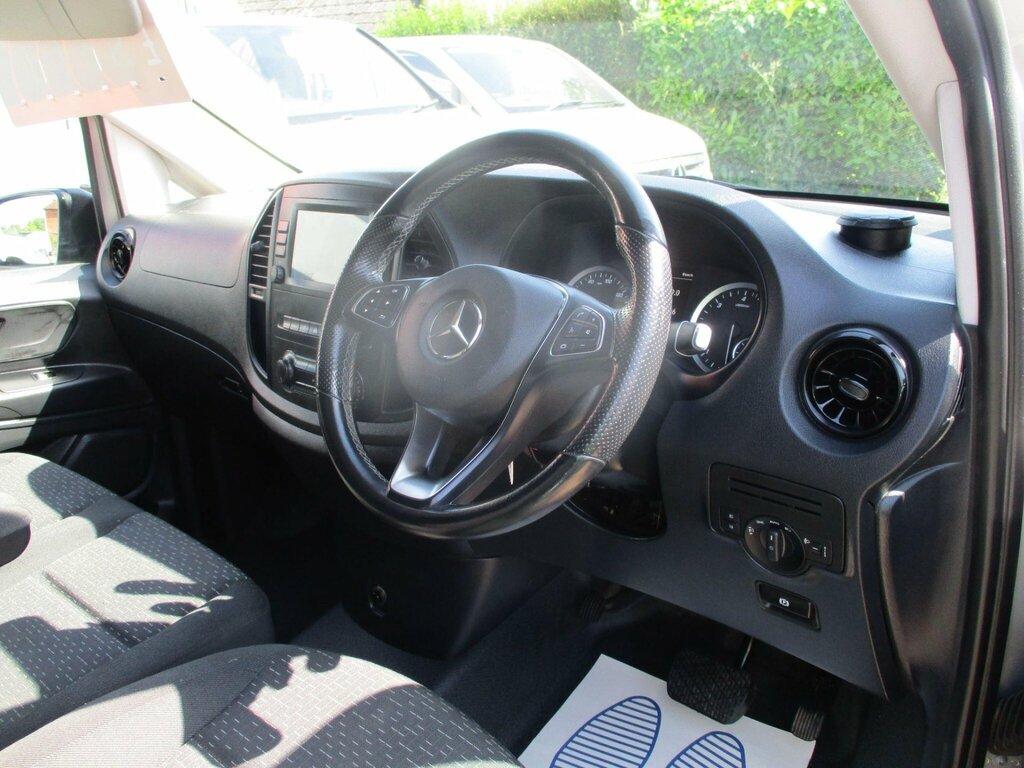 Mercedes-Benz Vito Vito 110 Progressive Cdi Silver #31