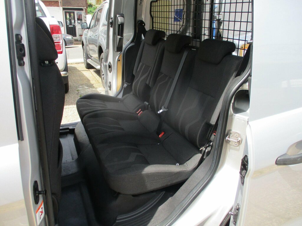 Ford Transit Connect 1.5 Tdci 120Ps Limited Short Wheelbase L1h1 Low Ro Red #25