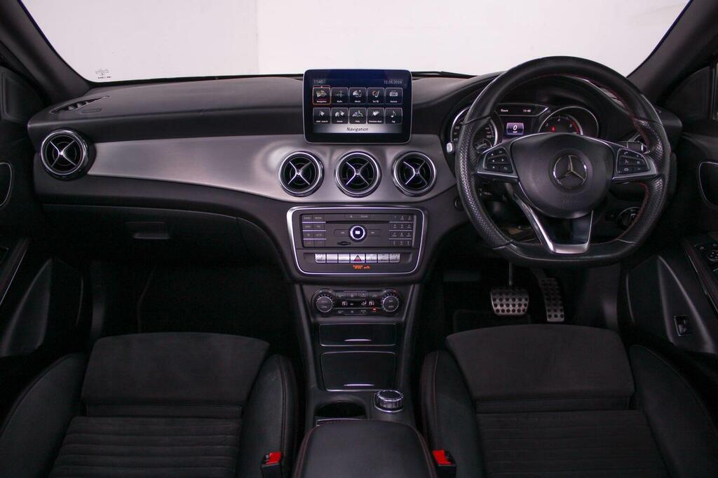 Mercedes-Benz GLA Class Amg Line Black #56