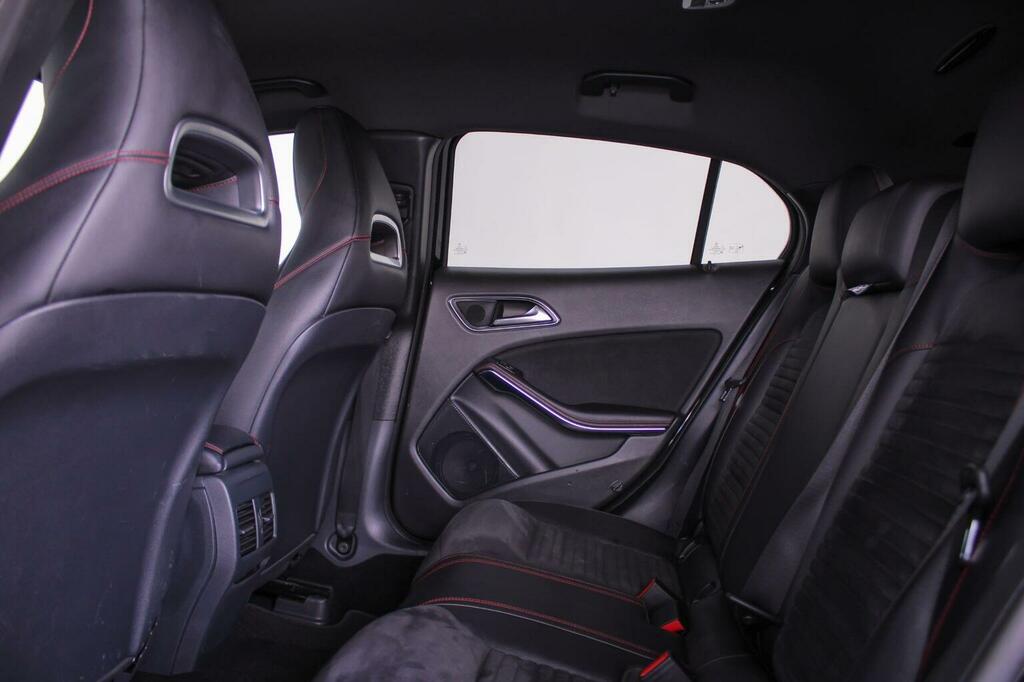 Mercedes-Benz GLA Class Amg Line Black #12